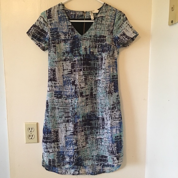 Japna | High-Low Dress - Picture 3 of 8